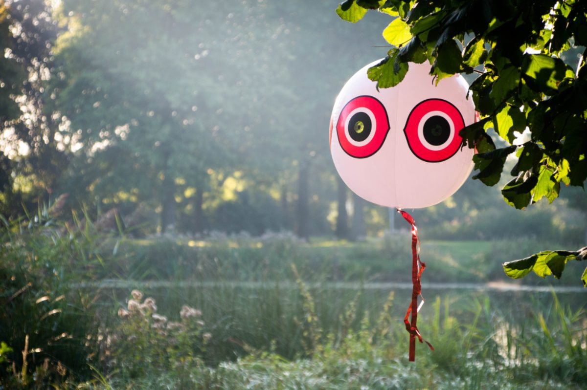 Knock Pest Schrikballon Wit - Afbeelding 2